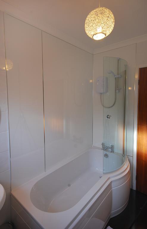 Clover Holidays - Cliff View Perth Quarto foto